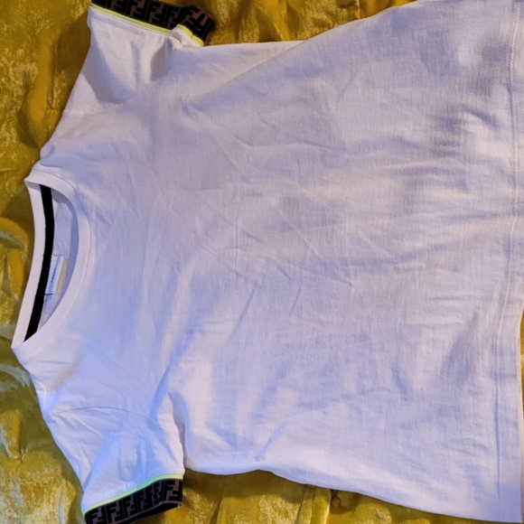 Fendi Other - Fendi Tshirt